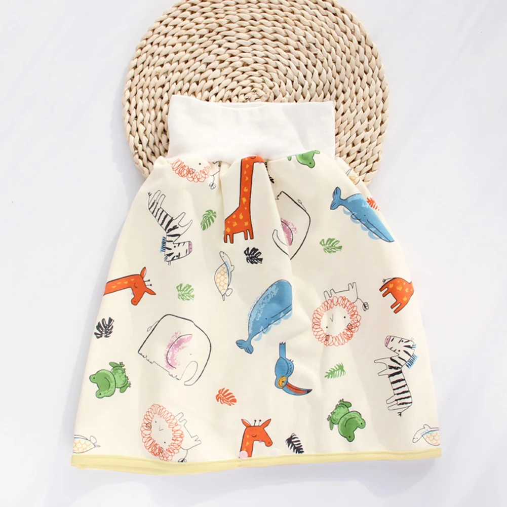 Reusable Home Waterproof Diaper Skirt High Waist Travel Anti Leakage Bedroom Absorbent Shorts Button Design For Baby Children
Reusable Home Waterproof Diaper Skirt High Waist Travel Anti Leakage Bedroom Absorbent Shorts Button Design For Baby Children