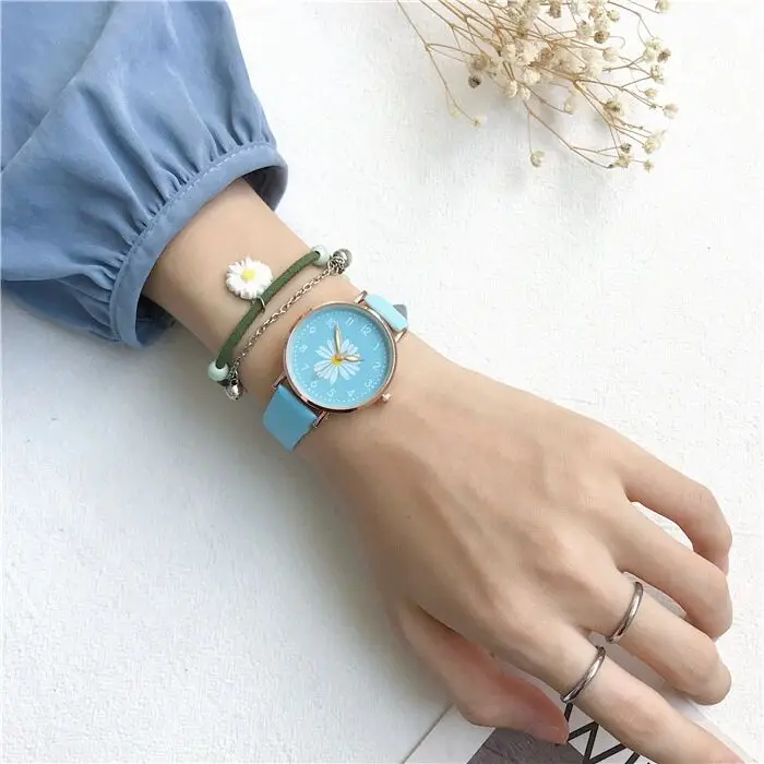 New Simple Watch Luxury Women Watches Casual Fashion Female Watch Simple Temperament Quartz Watches for Women Gifts Relogio
New Simple Watch Luxury Women Watches Casual Fashion Female Watch Simple Temperament Quartz Watches for Women Gifts Relogio