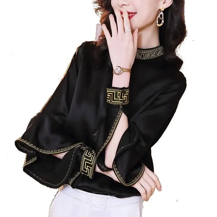 Black silk shirt women's long sleeves 2021 new spring and summer foreign ruffled satin top 
Black silk shirt women's long sleeves 2021 new spring and summer foreign ruffled satin top