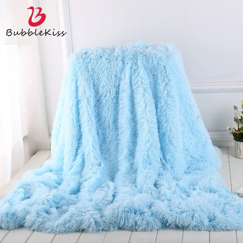 

Bubble Kiss Soft Fur Plush Throw Blanket on The Couch Long Shaggy Fuzzy Fur Faux Bed Sofa Blankets Warm Cozy with Fluffy Sherpa