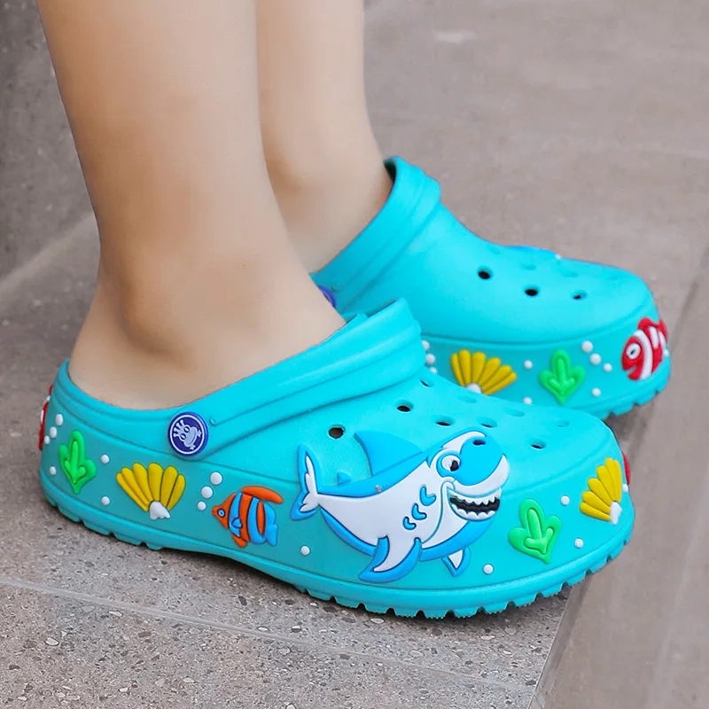 Children's hole shoes, beach shoes, non-slip slippers, baby sandals, new summer products, cartoon hole shoes, bag shoes
Children's hole shoes, beach shoes, non-slip slippers, baby sandals, new summer products, cartoon hole shoes, bag shoes