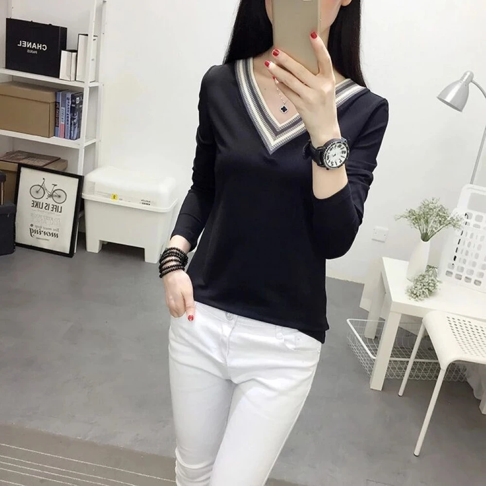 New spring and autumn woman tshirts V-neck pullover pure cotton t-shirt women's long-sleeved top casual bottoming shirt
New spring and autumn woman tshirts V-neck pullover pure cotton t-shirt women's long-sleeved top casual bottoming shirt