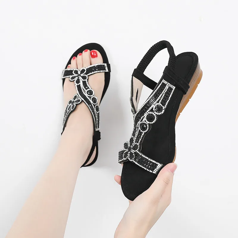 BEYARNE Shoes Woman2021Glitter Slides Slippers Flat Low On A Wedge Big Size Jelly Soft Casual Scandals Fabric Fretwork Hoof Heel
BEYARNE Shoes Woman2021Glitter Slides Slippers Flat Low On A Wedge Big Size Jelly Soft Casual Scandals Fabric Fretwork Hoof Heel