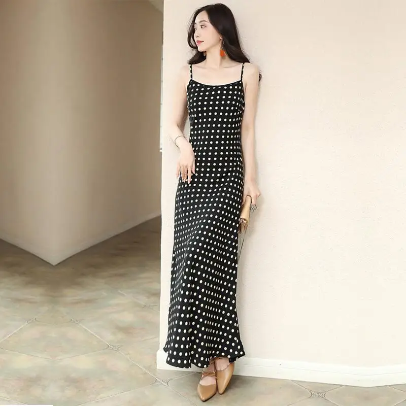 Polka Dot Dungaree Dress Women's Summer Long Knee-Length Sexy A- line Dress Woman Dress Vestido De Mujer Femme Robe 
Polka Dot Dungaree Dress Women's Summer Long Knee-Length Sexy A- line Dress Woman Dress Vestido De Mujer Femme Robe