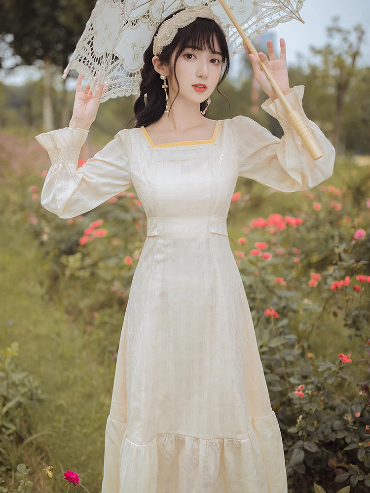 BLLOCUE Retro Square Collar Long Dresses 2020 Autumn High Waist Square Collar Flared Sleeve Ruffled Temperament Party Dress Lady
BLLOCUE Retro Square Collar Long Dresses 2020 Autumn High Waist Square Collar Flared Sleeve Ruffled Temperament Party Dress Lady