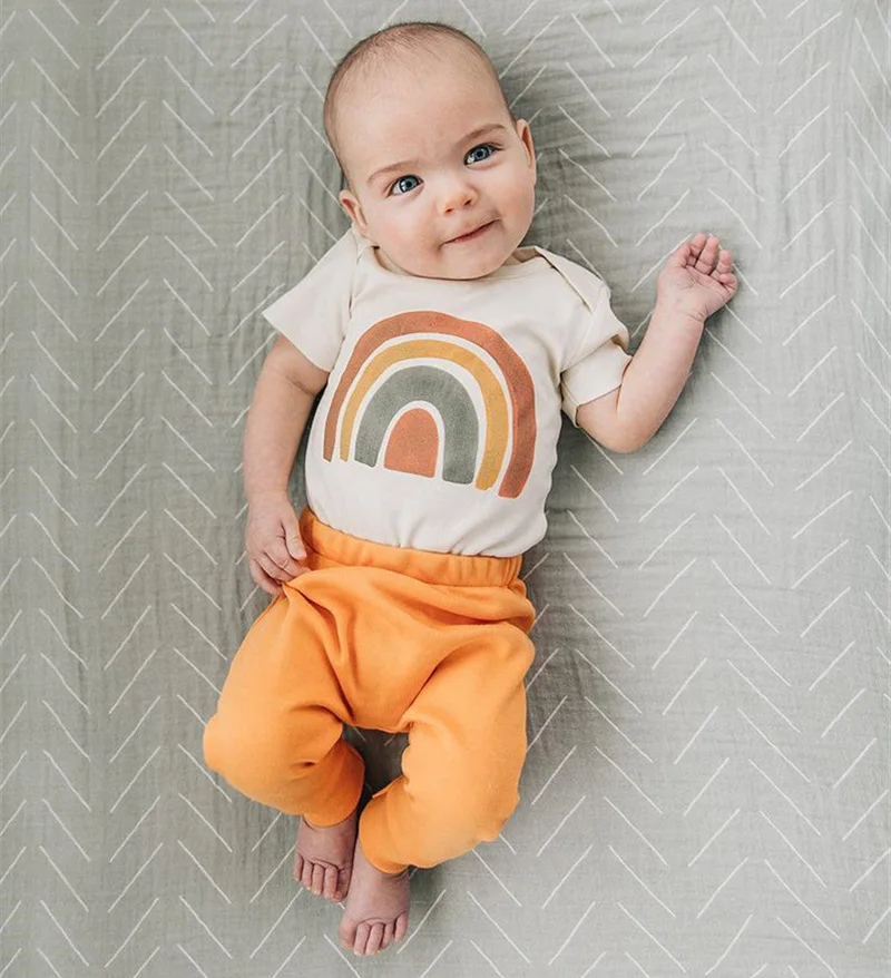 Baby Girl Autumn Clothing Sets Rainbow Printed Bodysuit +Solid Pants + Headband 3-18M Toddler Infant Casual Cotton Outfit
Baby Girl Autumn Clothing Sets Rainbow Printed Bodysuit +Solid Pants + Headband 3-18M Toddler Infant Casual Cotton Outfit