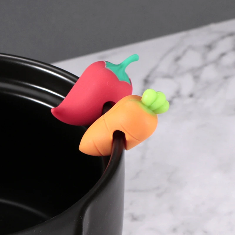 Anti-overflow Device Anti-overflow Stand Cute Chicken Legs Silicone Pot Clip Carrot Pepper Pot Cover Anti-overflow Stand Kitchen
Anti-overflow Device Anti-overflow Stand Cute Chicken Legs Silicone Pot Clip Carrot Pepper Pot Cover Anti-overflow Stand Kitchen