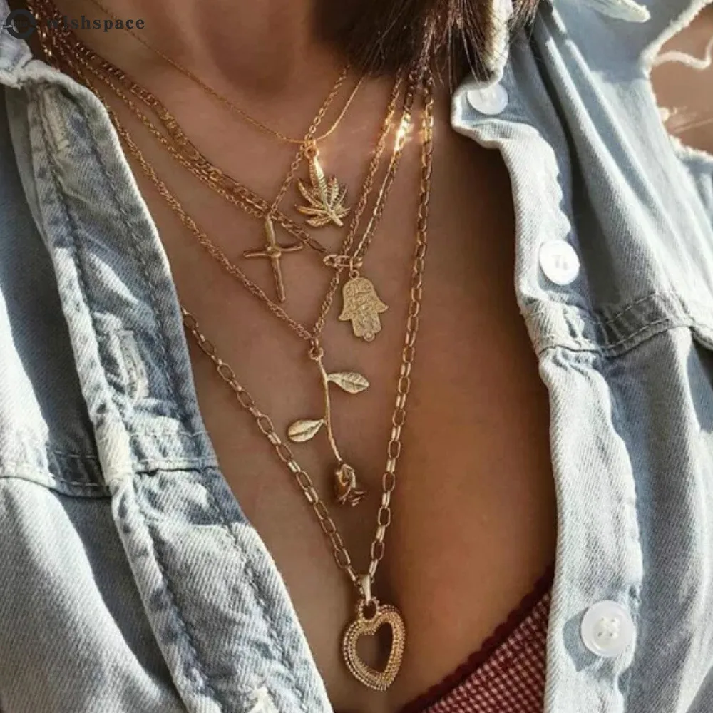Popular in Europe and the wind hollow heart-shaped pendant exaggerated multilayer star necklace with female accessories wholesal 
Popular in Europe and the wind hollow heart-shaped pendant exaggerated multilayer star necklace with female accessories wholesal