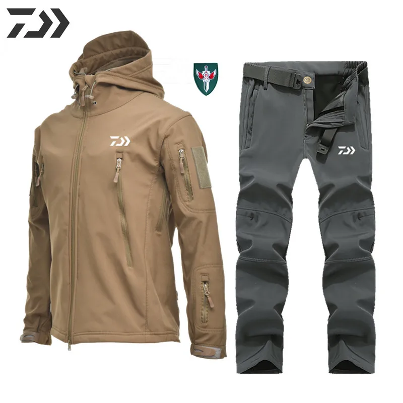 2022 DAIWA Fishing Clothing Waterproof Windproof Warm Man Outdoor Fishing Jackets Camouflage Tactical Mountaineering Fishing Set
2022 DAIWA Fishing Clothing Waterproof Windproof Warm Man Outdoor Fishing Jackets Camouflage Tactical Mountaineering Fishing Set