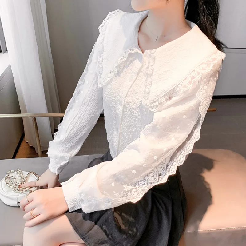 Women's Shirt plus size lace stitching New doll collar Long Sleeve Loose Fit Fashion Tide Spring 2021 639-B
Women's Shirt plus size lace stitching New doll collar Long Sleeve Loose Fit Fashion Tide Spring 2021 639-B