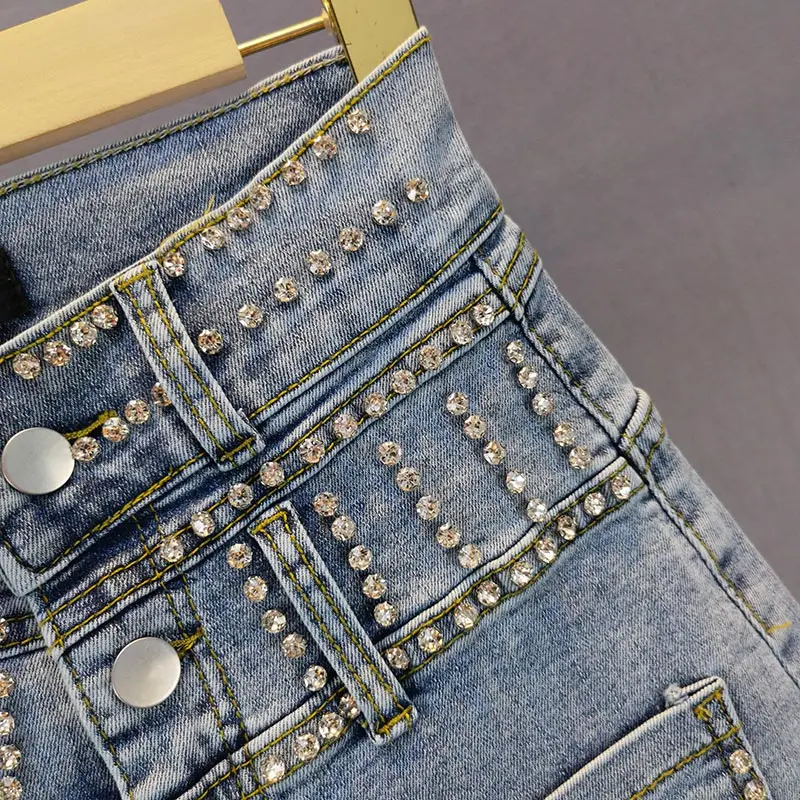 2021 Women Denim Shorts High Waisted Fashion Lady Summer Bottom Diamonds Wide Leg Hot Pants Jeans Pantalones Vaqueros Mujer
2021 Women Denim Shorts High Waisted Fashion Lady Summer Bottom Diamonds Wide Leg Hot Pants Jeans Pantalones Vaqueros Mujer