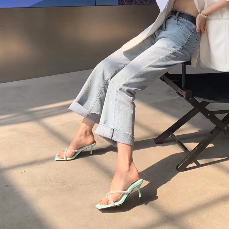 Rhinestone Women Slippers Cross Strap Thin High Heels Ladies Sandals Slides Pumps Elegant Casual Summer Sandals Slides Shoes
Rhinestone Women Slippers Cross Strap Thin High Heels Ladies Sandals Slides Pumps Elegant Casual Summer Sandals Slides Shoes