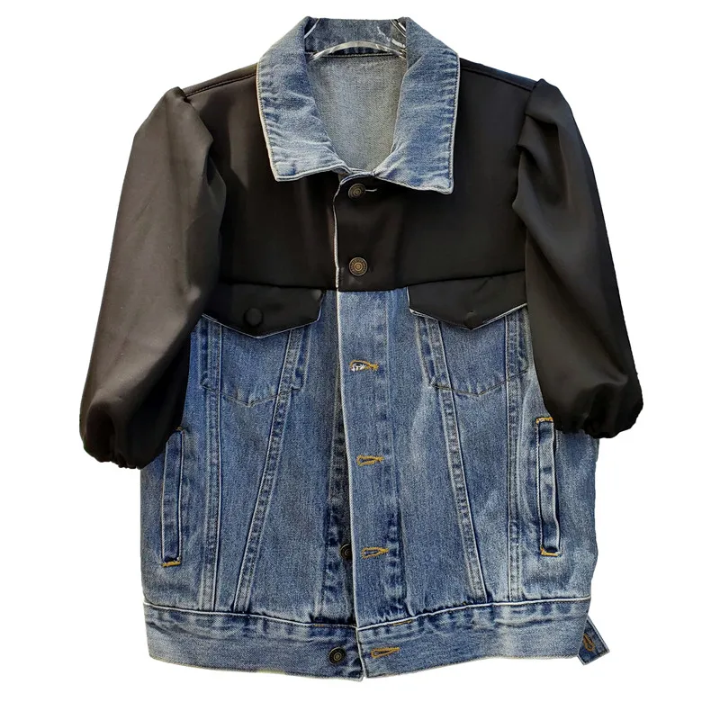 Coats & Jackets
Coats & Jackets