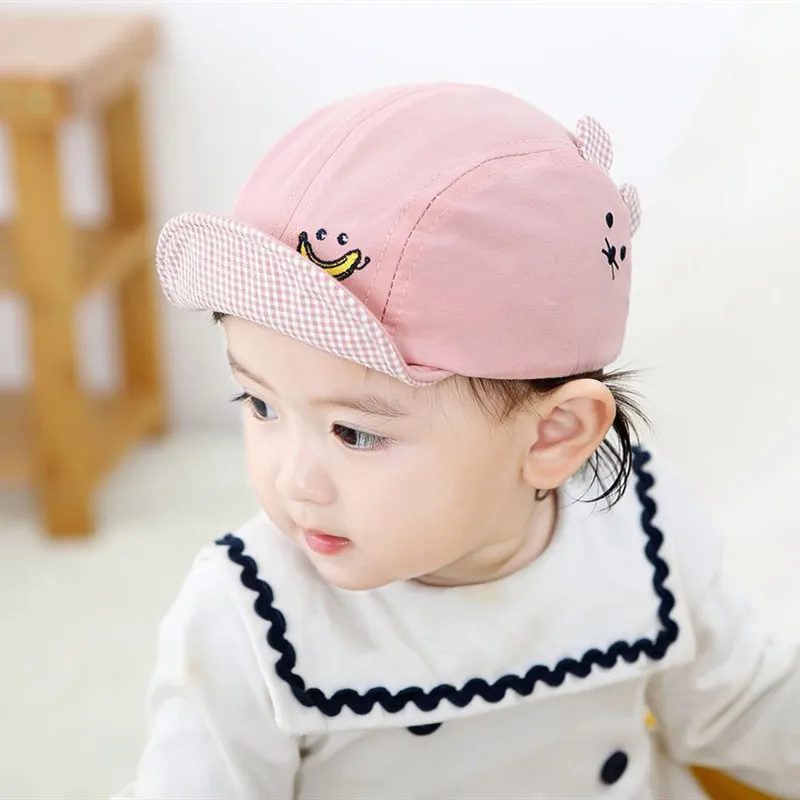 Spring And Autumn Cartoon Cotton Soft Brim Baby Hat Cute Banana Smiley Children Sunscreen Cap Adjustable Baseball Cap
Spring And Autumn Cartoon Cotton Soft Brim Baby Hat Cute Banana Smiley Children Sunscreen Cap Adjustable Baseball Cap