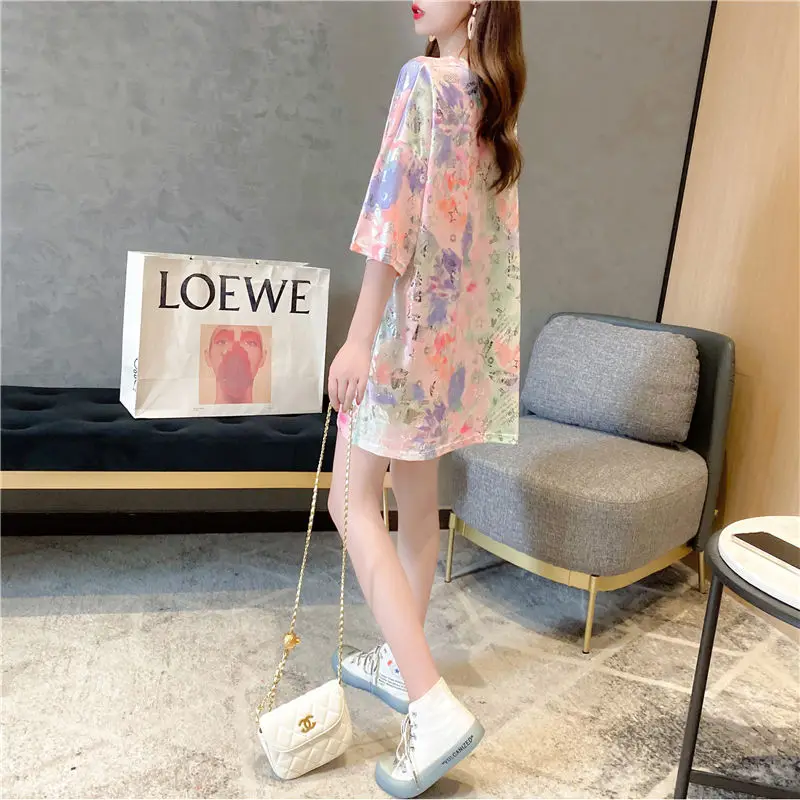 2021 summer new Korean style loose short sleeve T-shirt women's gradient round neck large size long half sleeve jacket ins
2021 summer new Korean style loose short sleeve T-shirt women's gradient round neck large size long half sleeve jacket ins