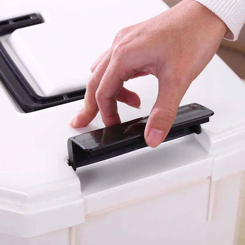 Портативный комплект первой помощи, пластиковый ящик, многофункциональный шкаф, семейный аварийный набор LDF668
Портативный комплект первой помощи, пластиковый ящик, многофункциональный шкаф, семейный аварийный набор LDF668