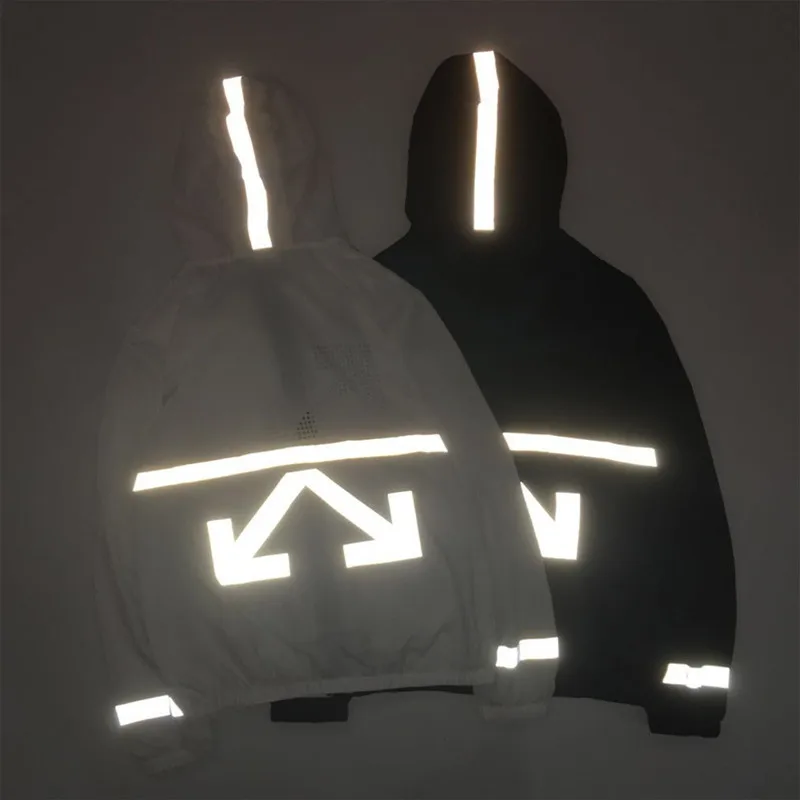 Jackets for Men New Design Reflective Jacket Loose Stripe Light Sunscreen Coat Jacket Spring Summer Hooded Windbreaker Female
Jackets for Men New Design Reflective Jacket Loose Stripe Light Sunscreen Coat Jacket Spring Summer Hooded Windbreaker Female