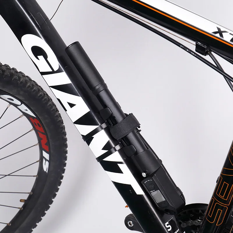 Taiwan Giyo GS411 GS-411 Bicycle Pump High-Pressure Double Cylinder Portable Mini Shock Pump 300Psi Removable Gauge
Taiwan Giyo GS411 GS-411 Bicycle Pump High-Pressure Double Cylinder Portable Mini Shock Pump 300Psi Removable Gauge
