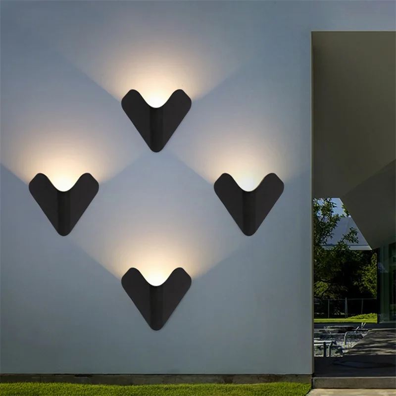 8M Wall Sconce Outdoor Creative Waterproof Light Modern Creative LED Lamp Fixture For Home Corridor
8M Wall Sconce Outdoor Creative Waterproof Light Modern Creative LED Lamp Fixture For Home Corridor