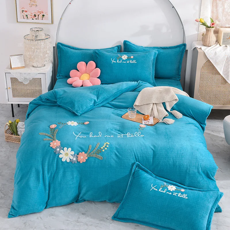Bedding Set Thickened Milk Velvet Sheets Children Adult Sheets Duvet Covers 3 Kinds of Towel Embroidery Types Home Visit Set
Bedding Set Thickened Milk Velvet Sheets Children Adult Sheets Duvet Covers 3 Kinds of Towel Embroidery Types Home Visit Set