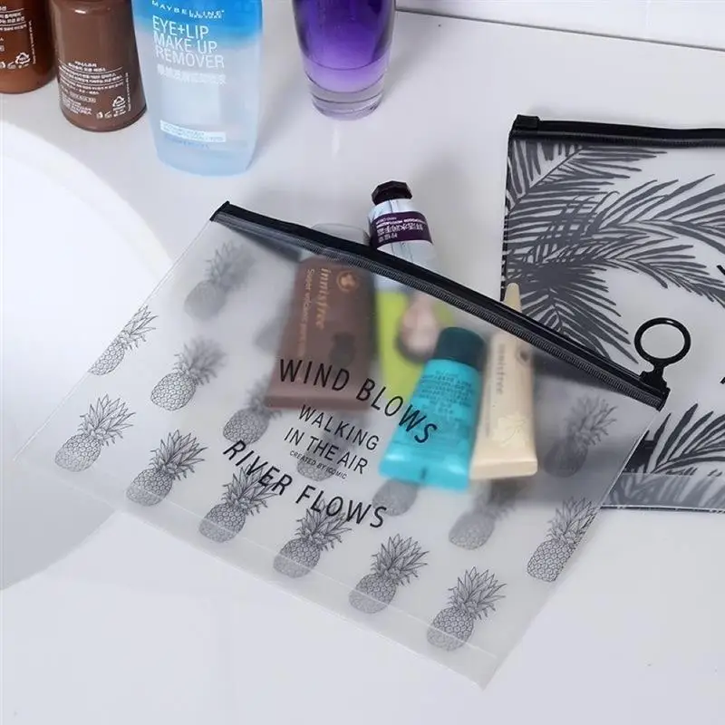 Storage Bags Waterproof Dustproof Clear PVC Bag For Toiletries Cosmetic Makeup Packing Organizer Travel Home Dressing Desk
Storage Bags Waterproof Dustproof Clear PVC Bag For Toiletries Cosmetic Makeup Packing Organizer Travel Home Dressing Desk