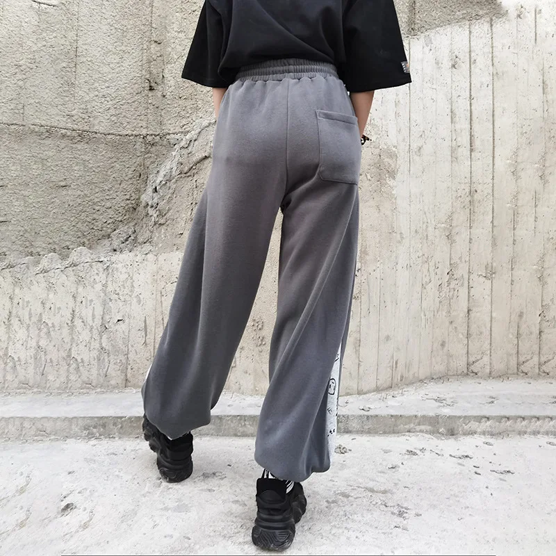 2021 spring and autumn new loose wide-leg pants Korean version of contrast casual pants gray tie pants women's clothing trend
2021 spring and autumn new loose wide-leg pants Korean version of contrast casual pants gray tie pants women's clothing trend