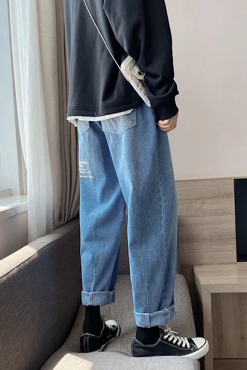 2020 Autumn And Winter New Youth Popular Men's Loose Solid Color Jeans Fashion Casual All-match Simple Straight-leg Pants
2020 Autumn And Winter New Youth Popular Men's Loose Solid Color Jeans Fashion Casual All-match Simple Straight-leg Pants