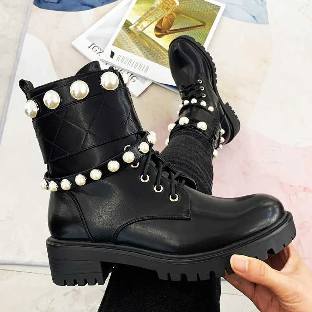 RIBETRINI Luxury Ins Hot Women Pearl Ankle Shoes Women Punk Platform Square Heel Platform Boots Buckle Winter Boots
RIBETRINI Luxury Ins Hot Women Pearl Ankle Shoes Women Punk Platform Square Heel Platform Boots Buckle Winter Boots