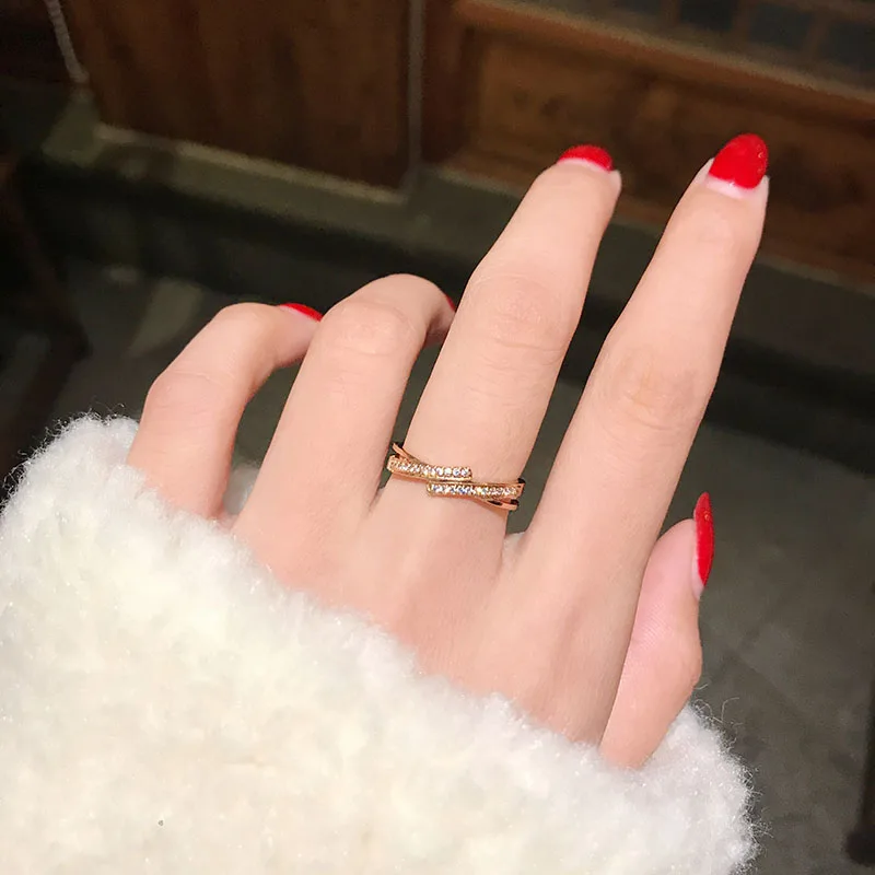 YUN RUO Fashion Pave Micro Zircon Stone Ring Rose Gold Color Woman Gift Titanium Steel Jewelry Not Change Color Drop Shipping
YUN RUO Fashion Pave Micro Zircon Stone Ring Rose Gold Color Woman Gift Titanium Steel Jewelry Not Change Color Drop Shipping