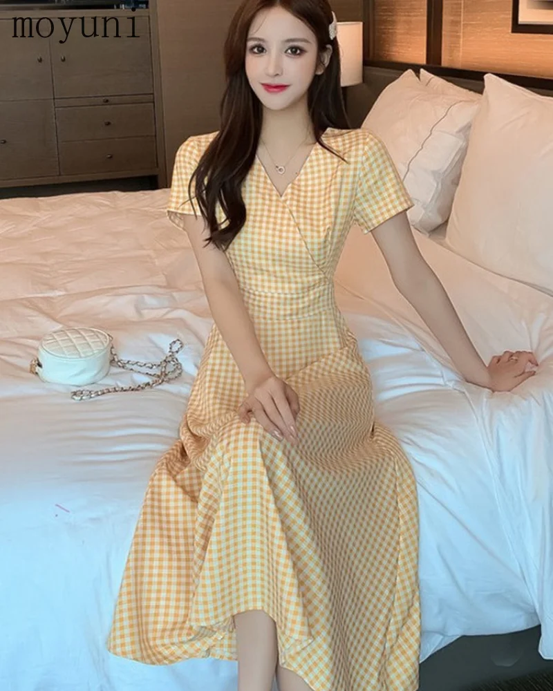 French Style Temperament Waist-Controlled Slimming Below The Knee Long Dress Yellow Plaid Dress for Women Summer 2021 New Kpop
French Style Temperament Waist-Controlled Slimming Below The Knee Long Dress Yellow Plaid Dress for Women Summer 2021 New Kpop