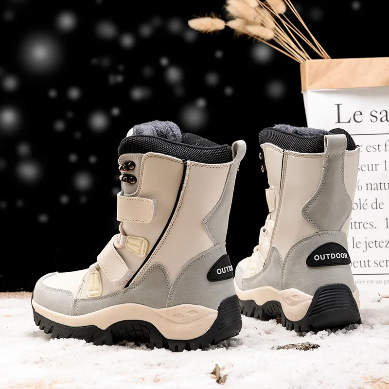 Snow boots women shoes 2021 new plush velvet warm cotton winter shoes woman outdoor waterproof non-slip winter boots women
Snow boots women shoes 2021 new plush velvet warm cotton winter shoes woman outdoor waterproof non-slip winter boots women