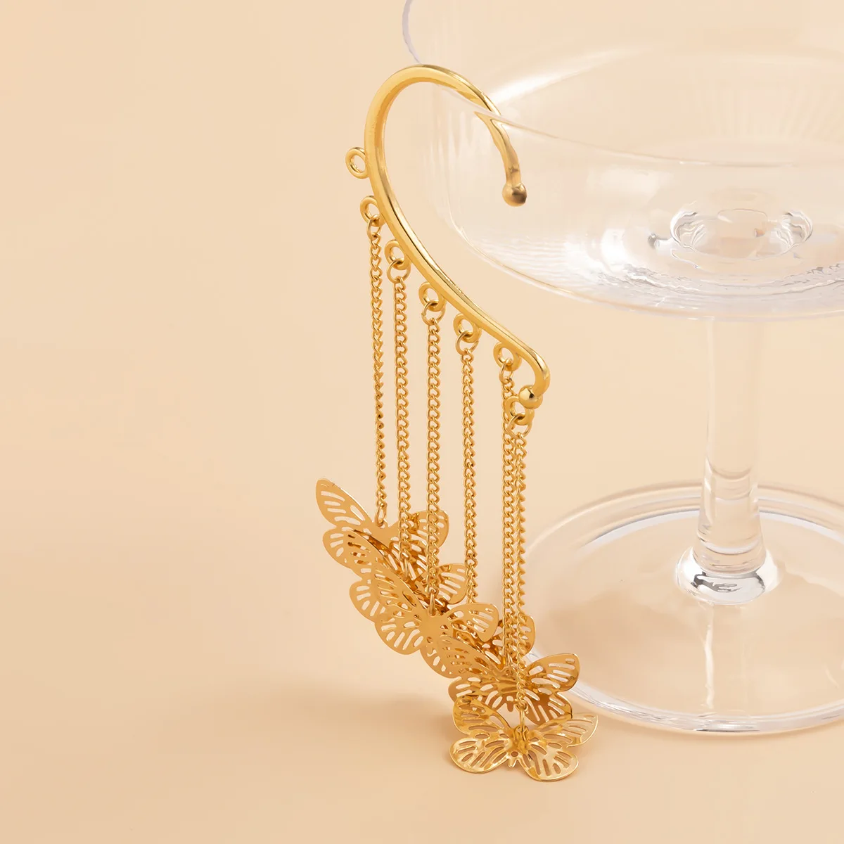 Fashion Bohemia Gold Butterfly Clip On Earring Trendy Ear Cuff Long Tassels Charm Hollow Earrings For Women Clip Jewelry Gifts
Fashion Bohemia Gold Butterfly Clip On Earring Trendy Ear Cuff Long Tassels Charm Hollow Earrings For Women Clip Jewelry Gifts