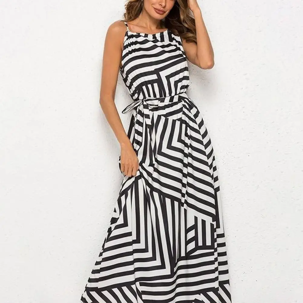 Women Stripe Dress Sexy High Waist Sleeveless Wide Hem dresses for women 2021 for Going Out Summer Black White xxl vestidos
Women Stripe Dress Sexy High Waist Sleeveless Wide Hem dresses for women 2021 for Going Out Summer Black White xxl vestidos