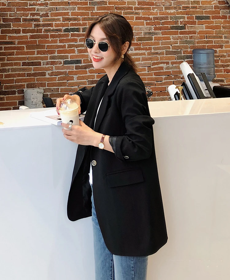 2020 Autumn Good Quality Women Blazers Long Sleeve Single Button Pockets Woman Coats Slim Notched Tops Outerwear C08605K
2020 Autumn Good Quality Women Blazers Long Sleeve Single Button Pockets Woman Coats Slim Notched Tops Outerwear C08605K
