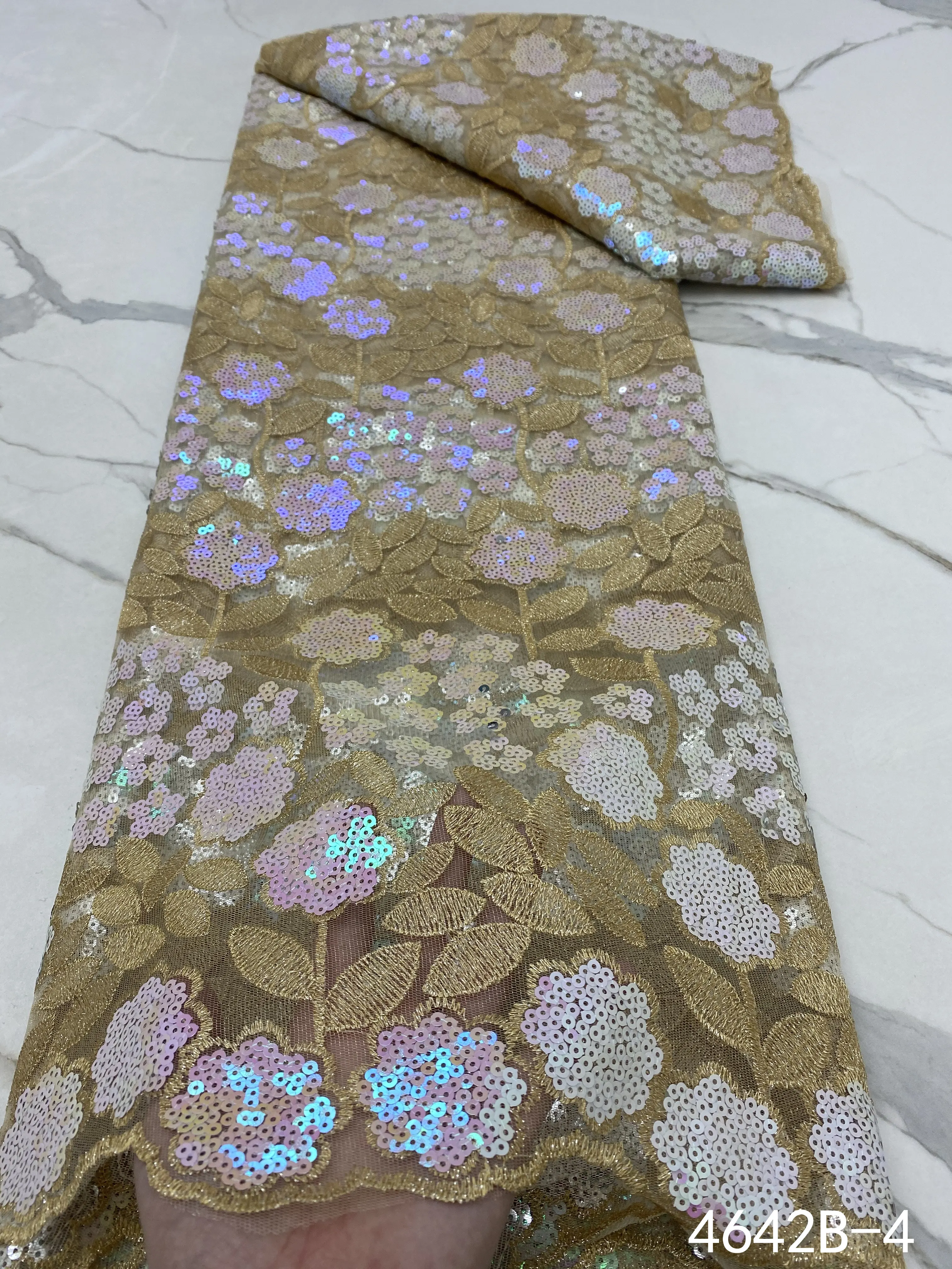 Fashion Hot Sequins Mesh Flowers African Lace Fabric for Wedding Dress Party Dress Nigerian 5 Yards 4642B
Fashion Hot Sequins Mesh Flowers African Lace Fabric for Wedding Dress Party Dress Nigerian 5 Yards 4642B