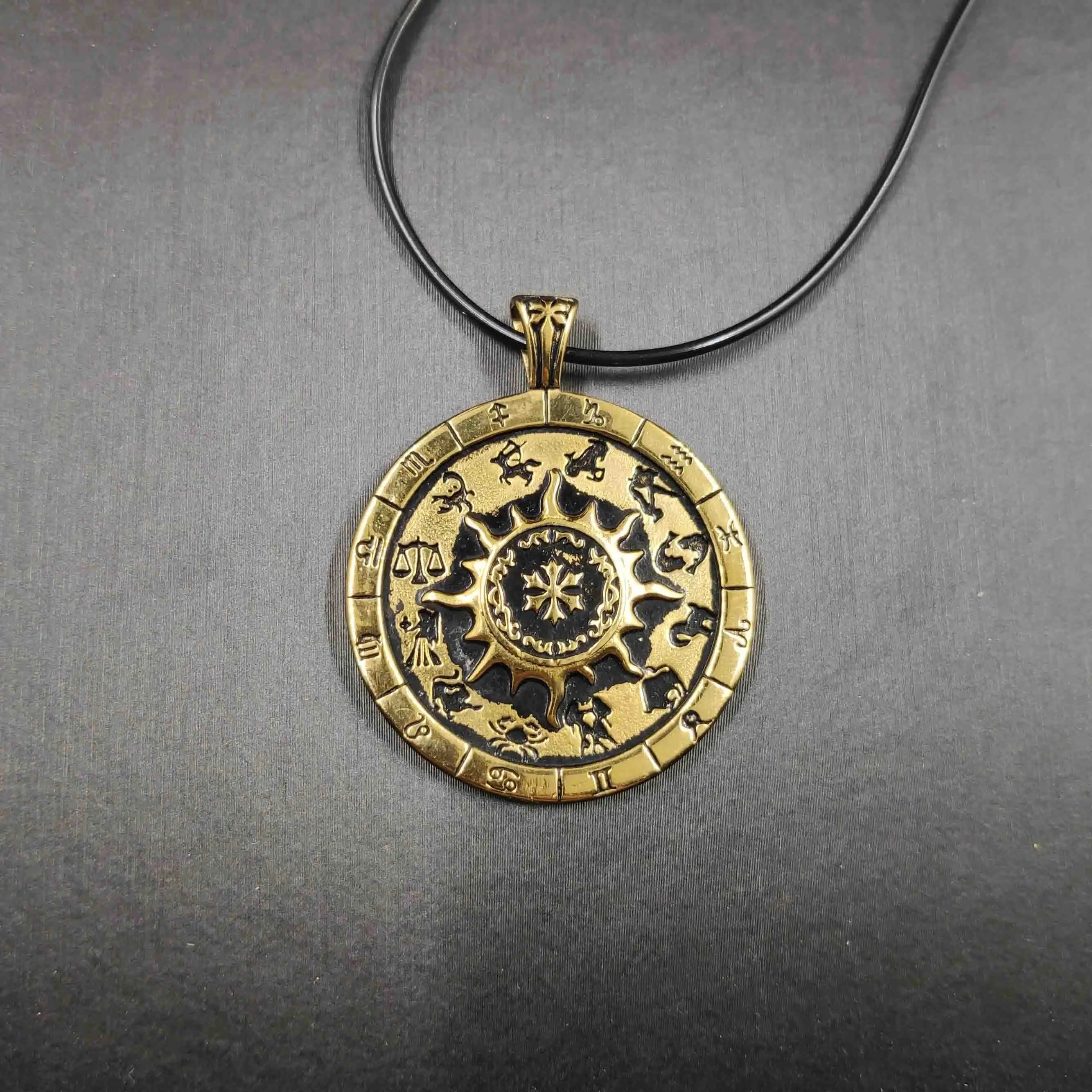 Pendant Amulet Magical Lucky Symbols,2020 Summer Golden Jewelry Titanium steel sun sign Powerful Gift For Women Men
Pendant Amulet Magical Lucky Symbols,2020 Summer Golden Jewelry Titanium steel sun sign Powerful Gift For Women Men