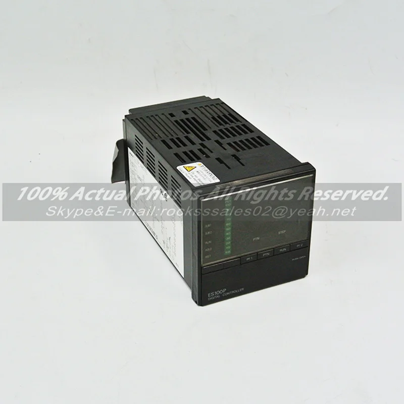 ES100P-AAH01FE цифровой контроллер и программист используется в хорошем состоянии |