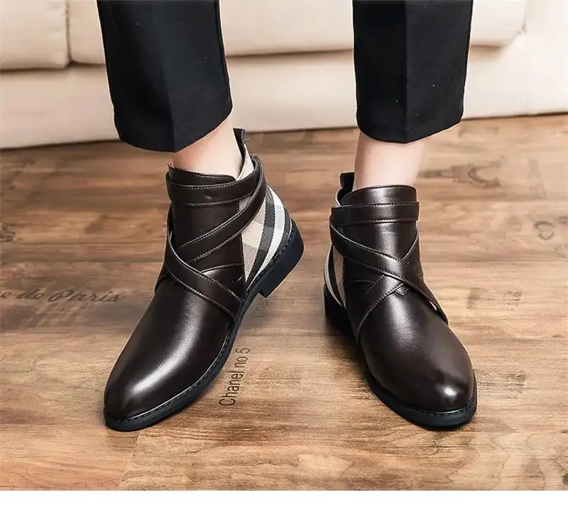 2020 Men's Pu Leather Boots Buckle Design Plaid Ankle High Fashion Boots Casual Top Quality Low Heel Assorted Male Boots TV866
2020 Men's Pu Leather Boots Buckle Design Plaid Ankle High Fashion Boots Casual Top Quality Low Heel Assorted Male Boots TV866