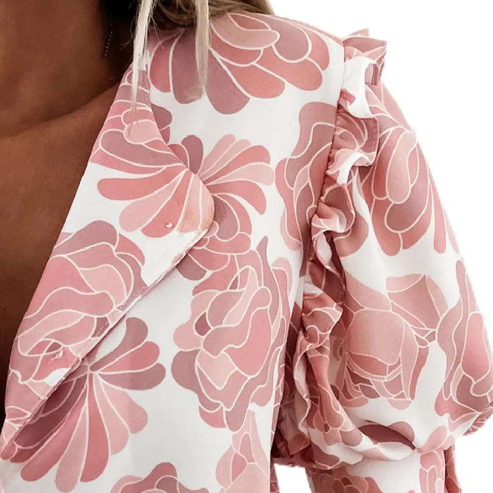 2021 New Women Shirt Floral Print Ruffles Single-breasted Short Sleeve Summer Blouse Office Lady Top
2021 New Women Shirt Floral Print Ruffles Single-breasted Short Sleeve Summer Blouse Office Lady Top