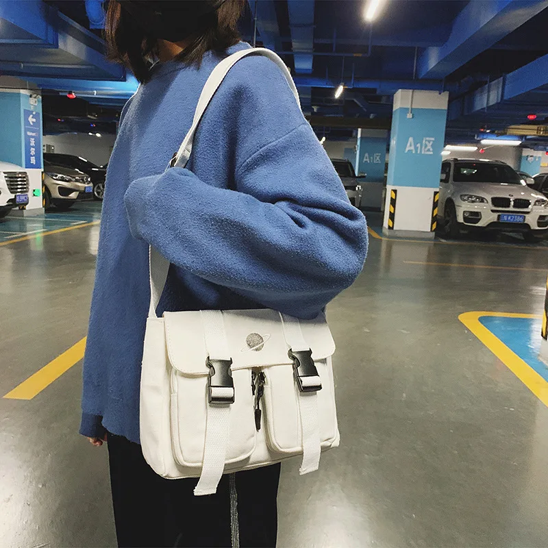 Student's Strong And Wear-resistant Crossbody Bag School Bag Thickened Canvas Bag Women's Backpack Female Handbags For Women
Student's Strong And Wear-resistant Crossbody Bag School Bag Thickened Canvas Bag Women's Backpack Female Handbags For Women