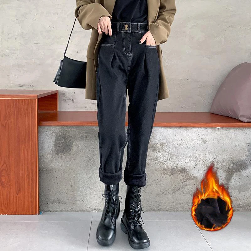Pants New Winter Thick Fleece Loose Jeans Women High Waist Slim Warm Elasticity Harem Pants Plus Velvet Wide Leg Denim Trousers
Pants New Winter Thick Fleece Loose Jeans Women High Waist Slim Warm Elasticity Harem Pants Plus Velvet Wide Leg Denim Trousers
