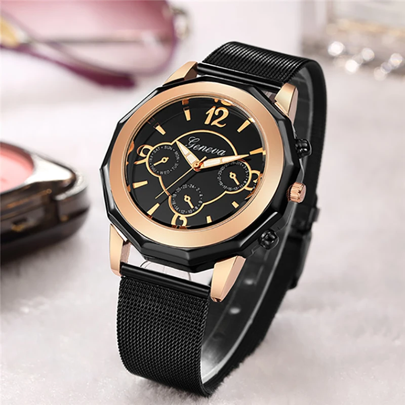 Women Watches Fashion Brand Rose Gold Dial Stainless Steel Strap women's Watch Ladies Quartz Clock Relogio Feminino
Women Watches Fashion Brand Rose Gold Dial Stainless Steel Strap women's Watch Ladies Quartz Clock Relogio Feminino