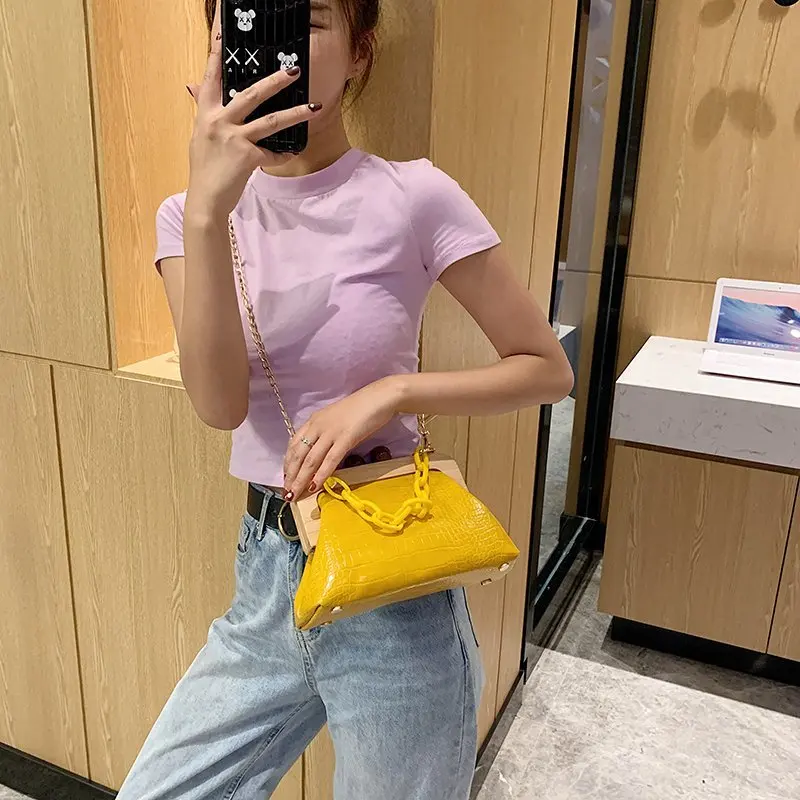 New Summer Wood Clip Designer Handbag Casual Chain Small Crossbody Bags Lady Travel Purse Bead Crocodile PU Leather Shoulder Bag
New Summer Wood Clip Designer Handbag Casual Chain Small Crossbody Bags Lady Travel Purse Bead Crocodile PU Leather Shoulder Bag