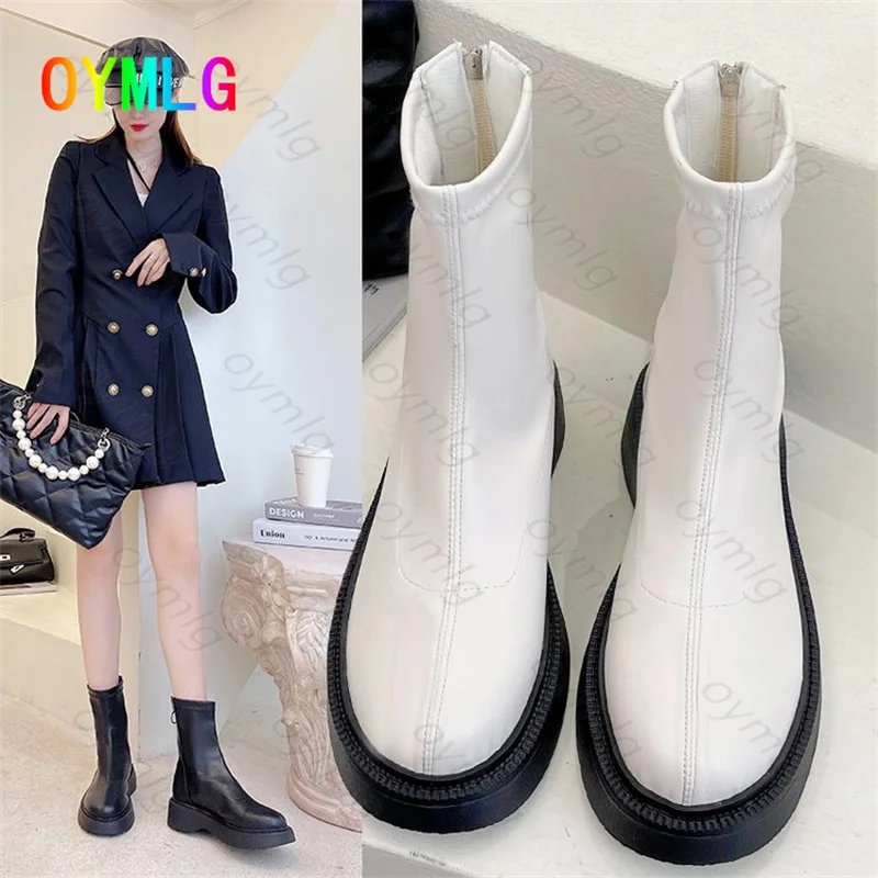 Women's fashion all-match boots round toe thick heel boots children 2021 autumn and winter short tube British style short boots
Women's fashion all-match boots round toe thick heel boots children 2021 autumn and winter short tube British style short boots
