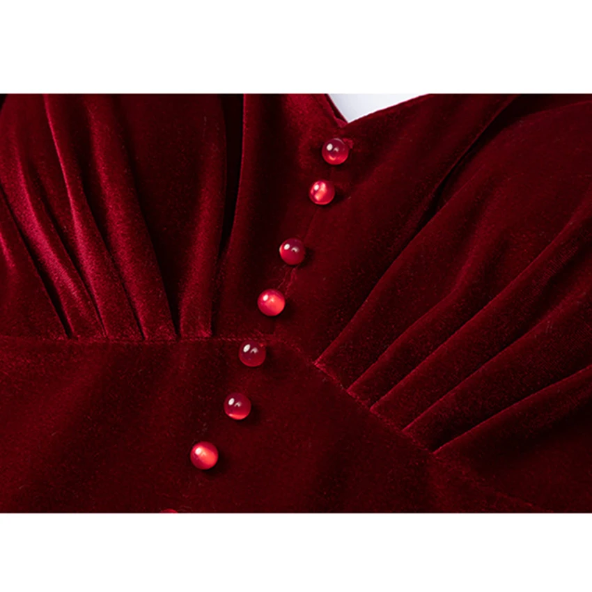 Winter Dress Women Vintage Velvet Dress Female High Quality Fashion Long Maxi Party Dresses Big Swing Robe Femme
Winter Dress Women Vintage Velvet Dress Female High Quality Fashion Long Maxi Party Dresses Big Swing Robe Femme