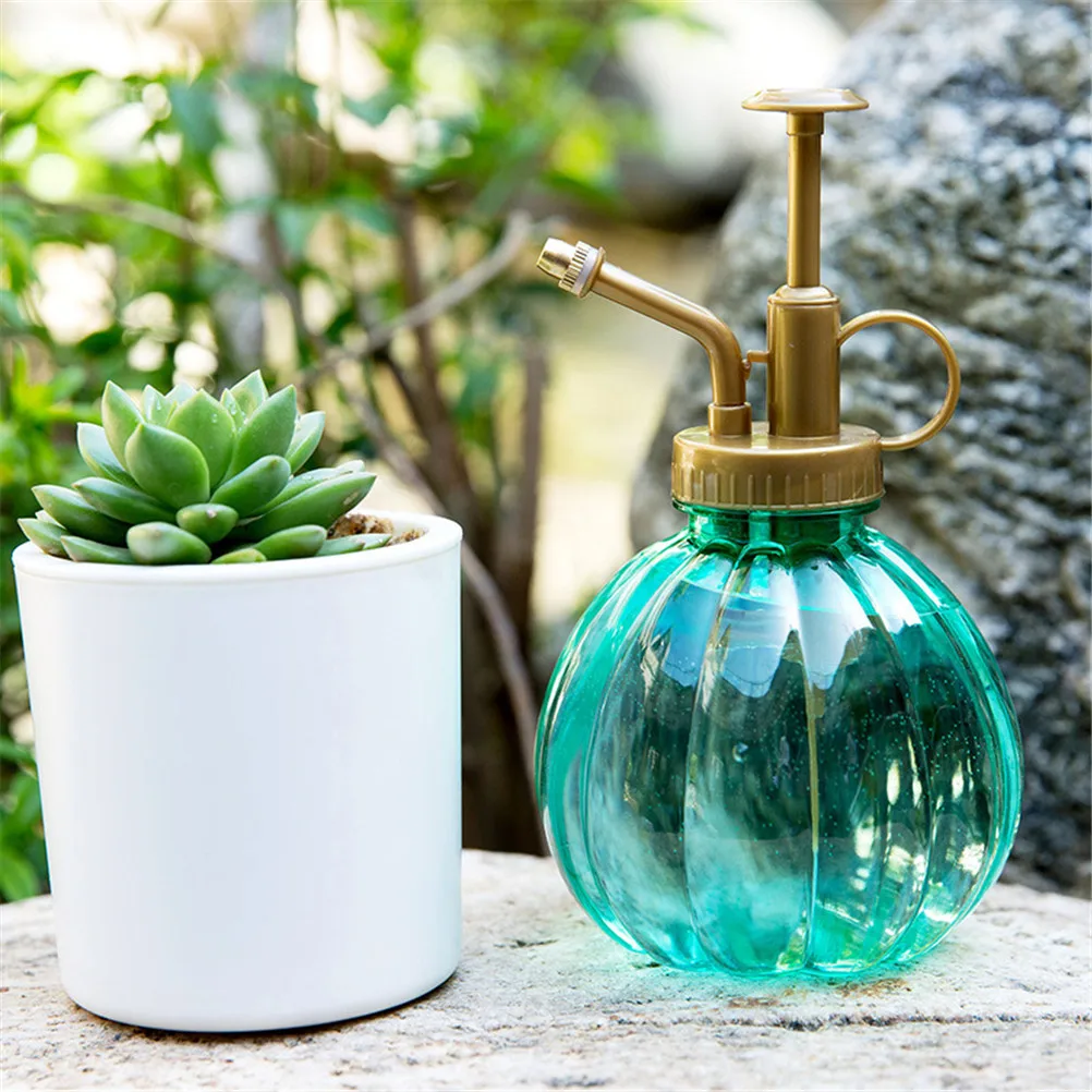 Retro Watering Pot Flower Antique Plastic Glass Bronze Style Plants Shower Crafts Cans Bottle Small Garden Tools
Retro Watering Pot Flower Antique Plastic Glass Bronze Style Plants Shower Crafts Cans Bottle Small Garden Tools