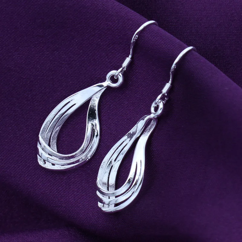 925 Sterling Silver Jewelry Three-Line Ripple Pendant Earrings Woman's Classic Clothes With Gifts ES148
925 Sterling Silver Jewelry Three-Line Ripple Pendant Earrings Woman's Classic Clothes With Gifts ES148