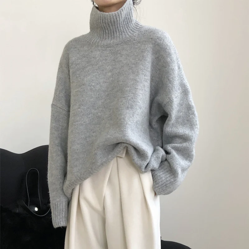 Зимний женский свитер, повседневный однотонный свободный свитер с высоким воротником и длинным рукавом
Зимний женский свитер, повседневный однотонный свободный свитер с высоким воротником и длинным рукавом