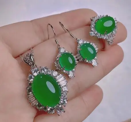 Ювелирные изделия из серебра 925 пробы с натуральной инкрустацией, хороший халцедон, бриллиант, агат, нефрит, бриллиант, кольцо, подвеска, наб...
Ювелирные изделия из серебра 925 пробы с натуральной инкрустацией, хороший халцедон, бриллиант, агат, нефрит, бриллиант, кольцо, подвеска, наб...