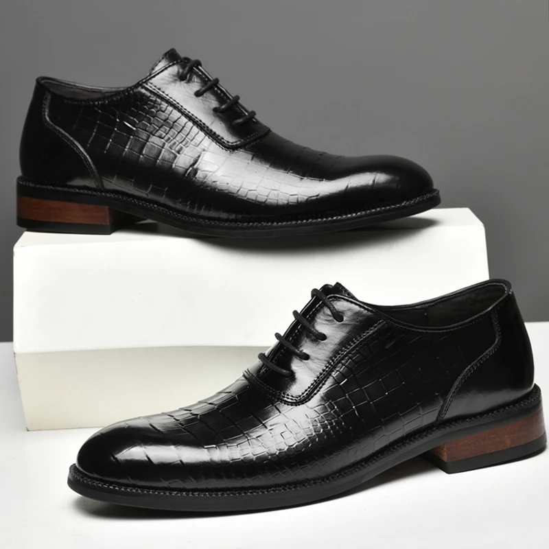 2021 Fashion Classic Business Casual Men Dress Shoes Genuine Leather Office Shoe Male Luxury Designer High Quality Shoes For Men
2021 Fashion Classic Business Casual Men Dress Shoes Genuine Leather Office Shoe Male Luxury Designer High Quality Shoes For Men